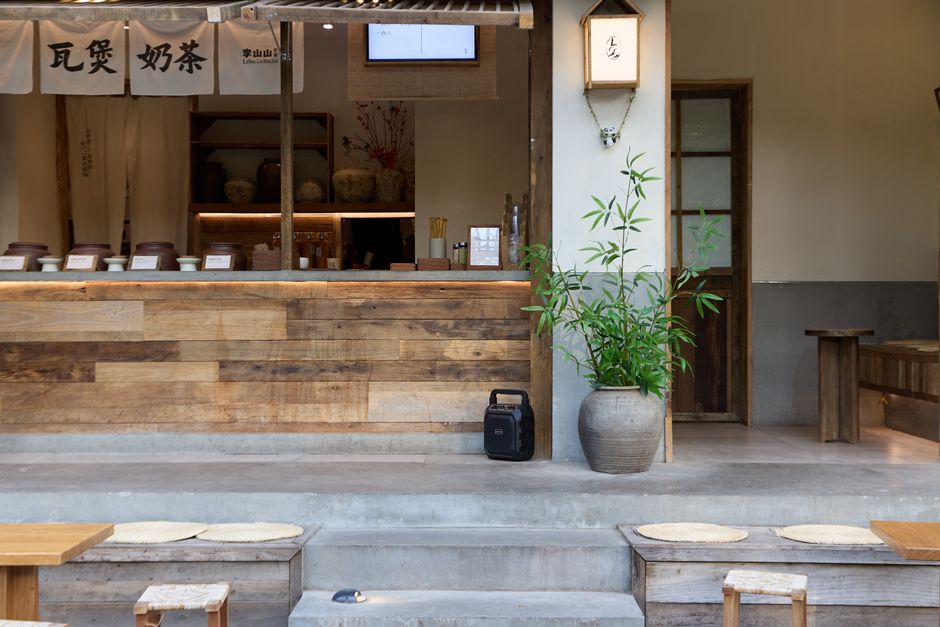 成都成华区60㎡咖啡店装修多少钱？社区小店氛围感怎么拉满？