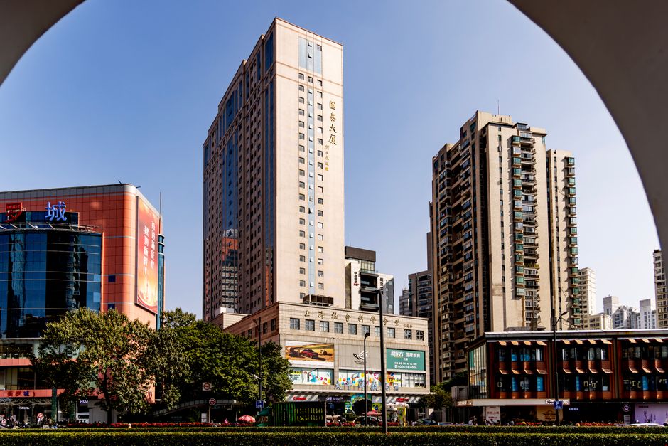 成都成华区快捷酒店改造怎么省钱？800㎡翻新后RevPAR提升20%的实战经验