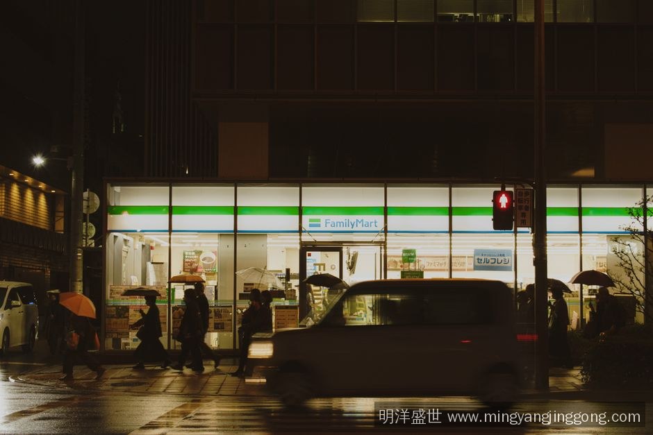 成都都江堰市便利店装修多少钱？货架布局和动线设计才是关键
