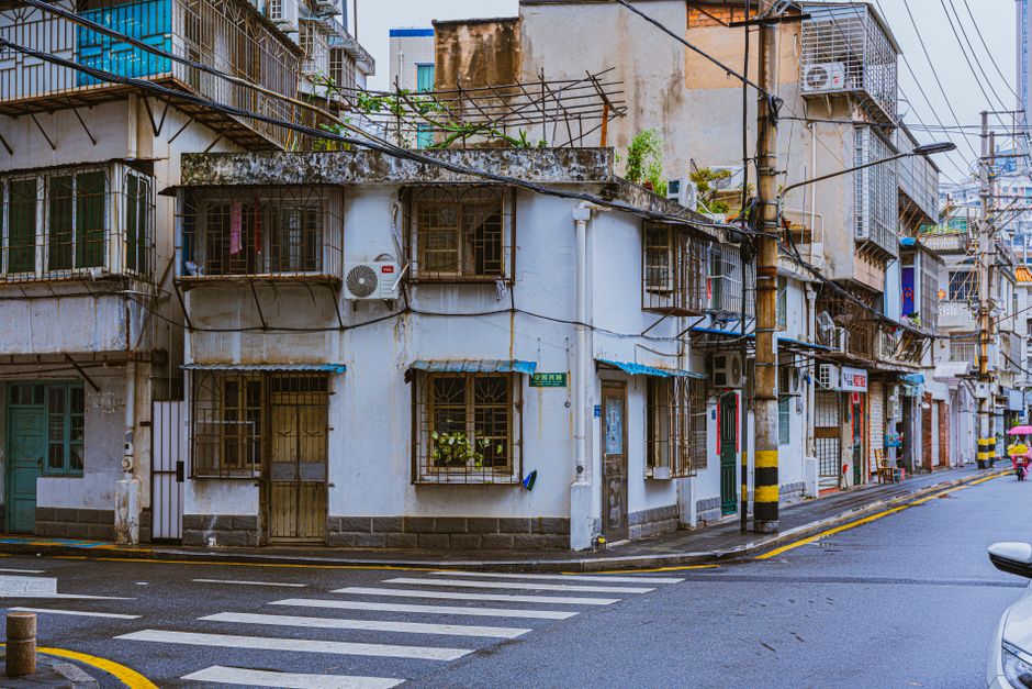 成都金堂县老街巷改造能做什么业态？老建筑活化装修施工要点有哪些？