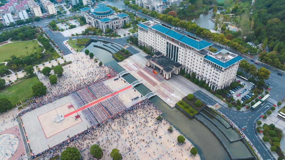成都金牛区局改旧改为什么需要综合施工能力？跨工种协调是关键