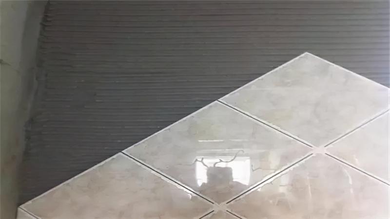 龙泉驿区装修预算控制，主材自己买还是装修公司包哪个划算？